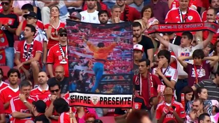 Jorge Jesus dyes his hair red