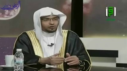 Скачать видео: المرور بين يدي المصلين في المساجد - الشيخ صالح المغامسي