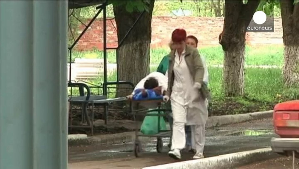 Des morts et des blessés à Sloviansk où les combats à l'arme lourde continuent
