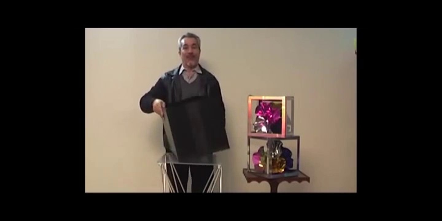 Flower Crystals From Frame (Two) by Tora - Magic Illusion