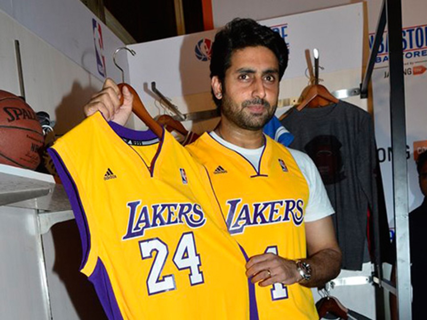 Bollywood Star Abhishek Bachchan Launches NBA's First Online Store in India  – The Hollywood Reporter