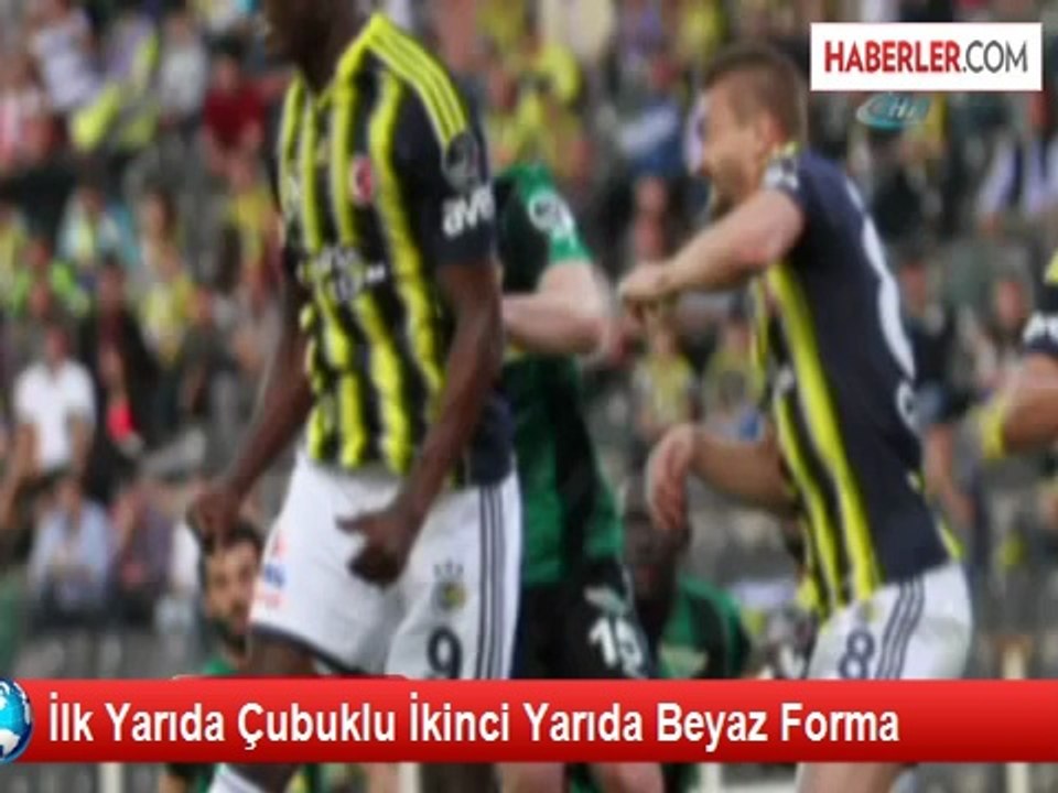 İlk Yarıda Çubuklu İkinci Yarıda Beyaz Forma