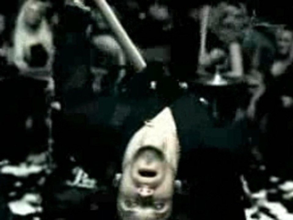 Papa Roach - Getting Away With Murder