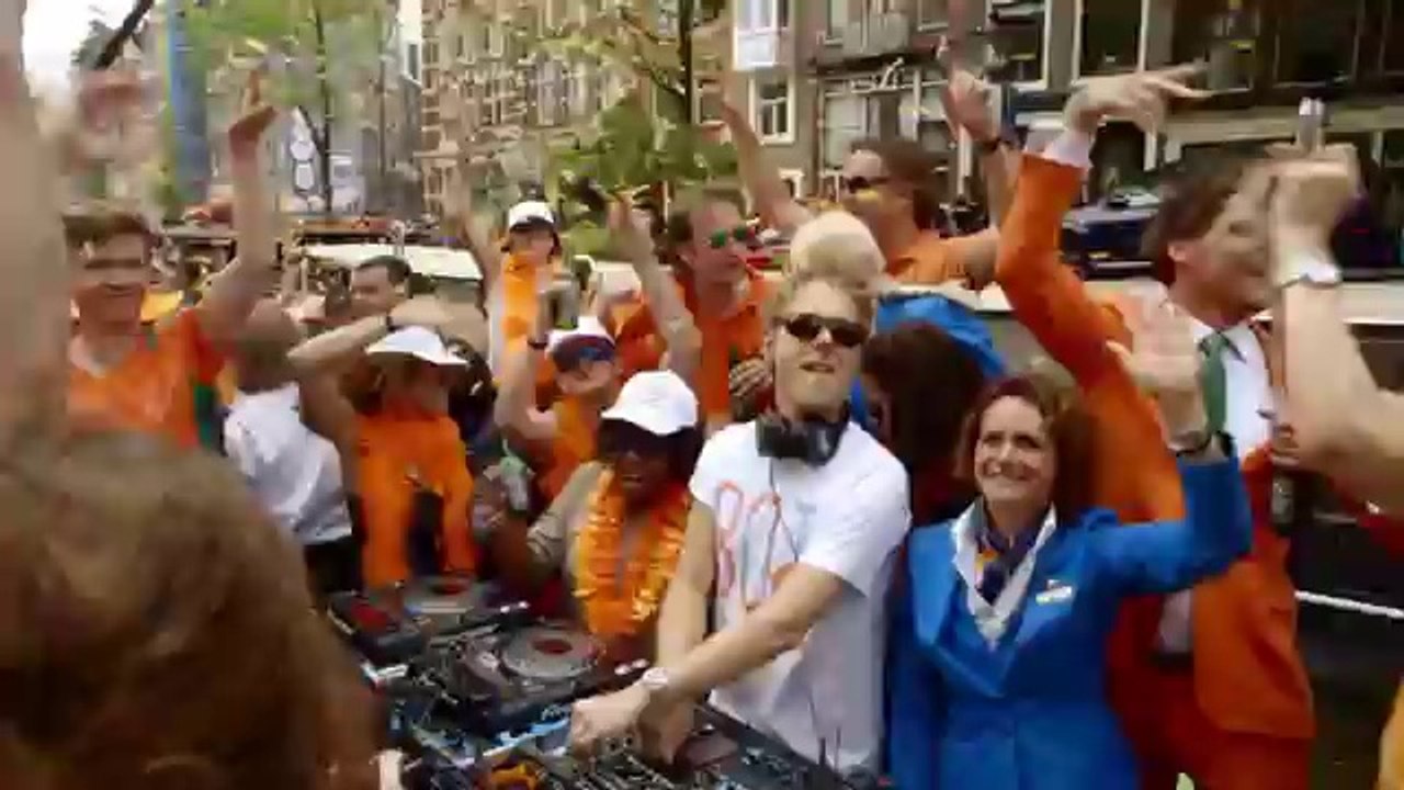 KLM _ Heineken - The Orange Experience