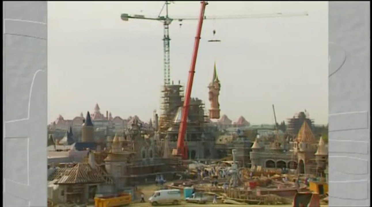 2 Août 1991 : Pose de la dernière tour du Château