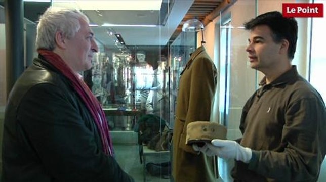 Les incroyables trésors de l’Histoire : le képi du général Leclerc taillé dans une chéchia.