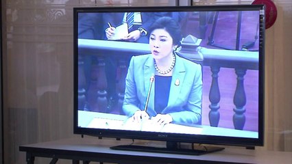 رئيسة وزراء تايلاند امام القضاء وقرار بشأن احتمال عزلها الاربعاء