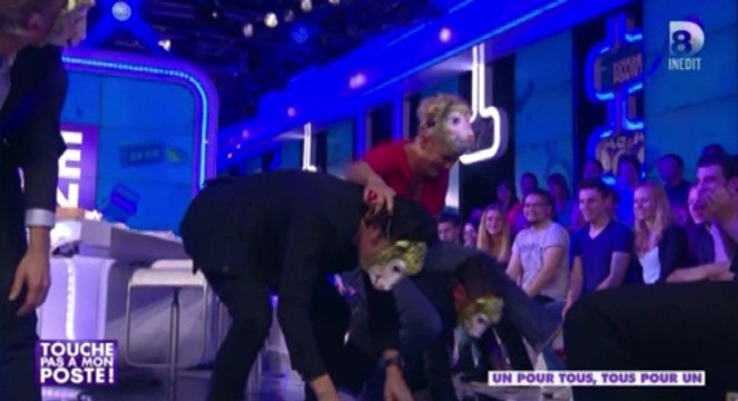 Elodie Gossuin chute dans TPMP - ZAPPING PEOPLE DU 06/05/2014