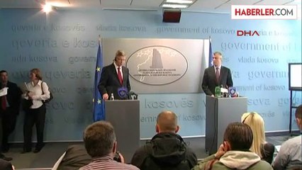 Stefan Füle Kosova'da