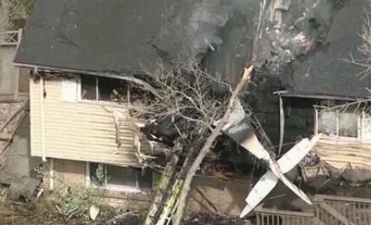 Colorado : Il survit au crash de son avion - ZAPPING ACTU DU 06/05/2014