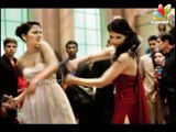 Cat Fight Xpose: Actress Zoya Afroz Slaps Co Actress Sonali Raut! | Hot Latest News | Comedy Nights