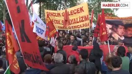 Download Video: Deniz Gezmiş ve Arkadaşlarını Dolmabahçe'de Andılar