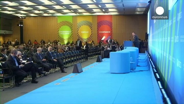 Widening gap between rich and poor is undermining economic growth says new report