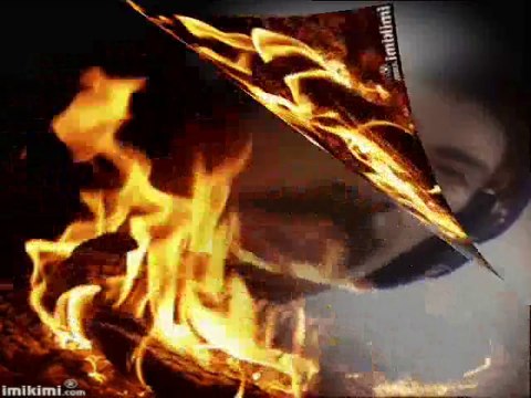 SUAT SAYIN DOST BAŞKA VURUYOR DÜŞMAN BİR BAŞKA