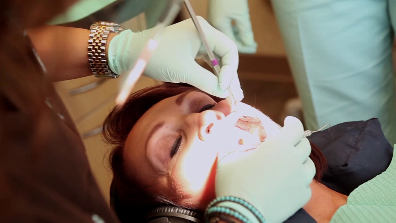 Dental Implants at Cosmetic Dentists of Houston