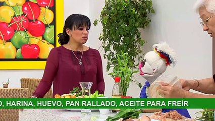 Aprende a cocinar unos deliciosos rollos de pechuga en salsa de hongos (1/3)