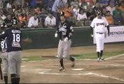 Home Run de Agustin Murillo de Sultanes de Monterrey (03-04-2014)