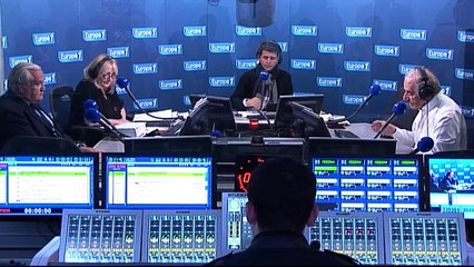 Raffarin n'a pas trouvé "François Hollande président de la République"