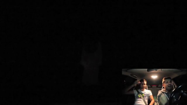 Dame blanche et fantômes sur la route : Caméra cachée PARANORMALE!