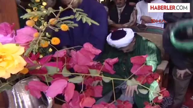 Nakşibendi Tarikatı Liderı Şeyh Nazım Hayatını Kaybetti