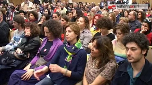 TG 06.05.14 Vendola sostiene Decaro: Sarà un grande sindaco perché prenderà per mano i cittadini