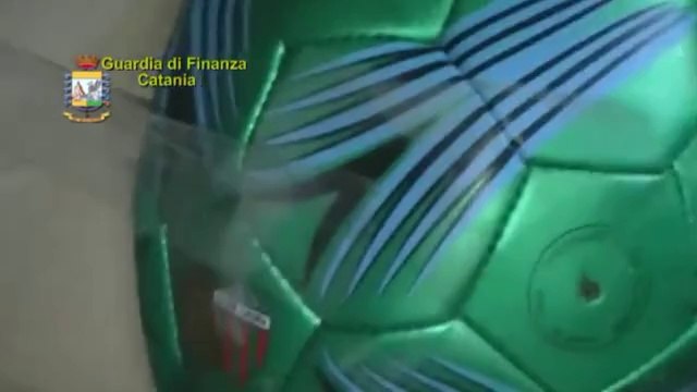 Catania - Sequestro di articoli cinesi (06.05.14)