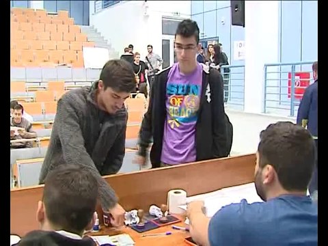 Στις κάλπες οι φοιτητές του Παν.Θεσσαλίας και του ΤΕΙ Στερεάς