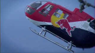 Hélicoptère acrobatique