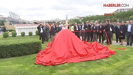 Veysel Karani Türbesi Miniatürk'te