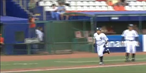 Home Run de Alejandro Gonzalez de Guerreros de Oaxaca (05-04-2014)