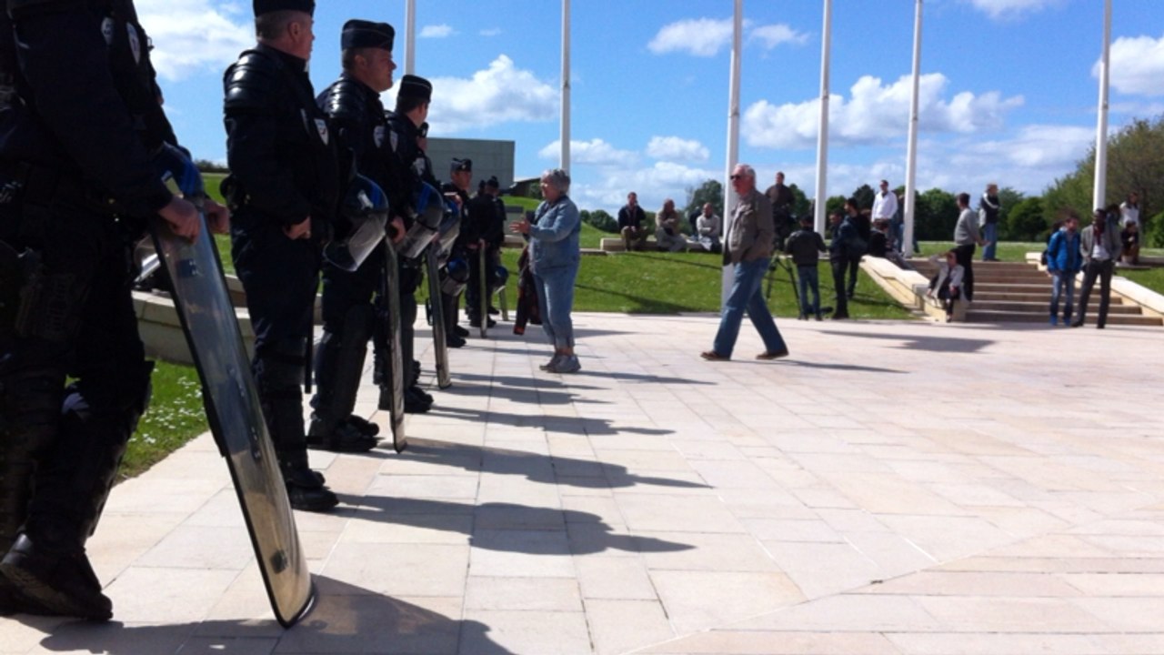 "Racailles" appelle au rassemblement contre Marine Le Pen