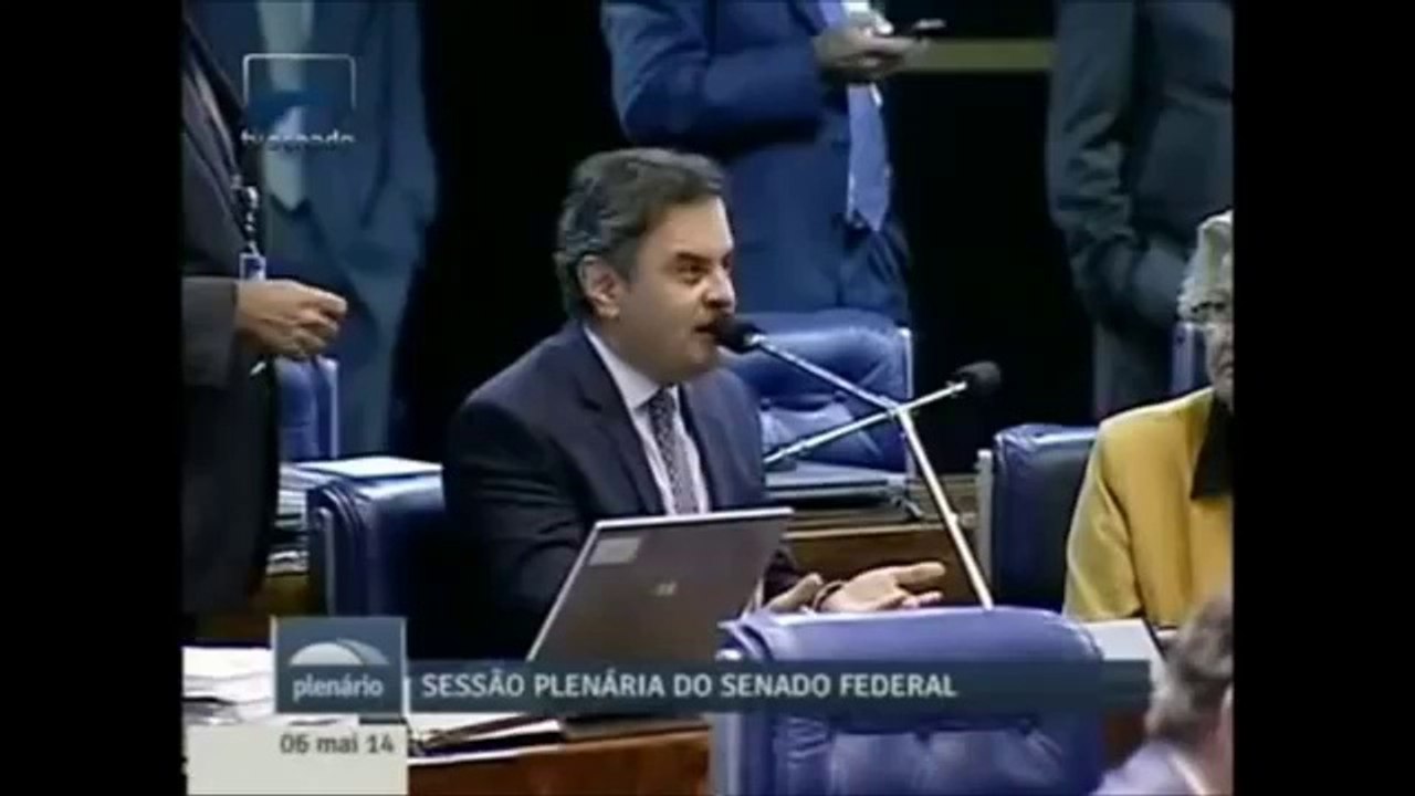 Aécio Neves dá um toco em Humberto Costa sobre o metrô paulista