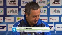 Conférence de presse AJ Auxerre - Havre AC (2-1) : Jean-Luc VANNUCHI (AJA) - Erick MOMBAERTS (HAC) - 2013/2014