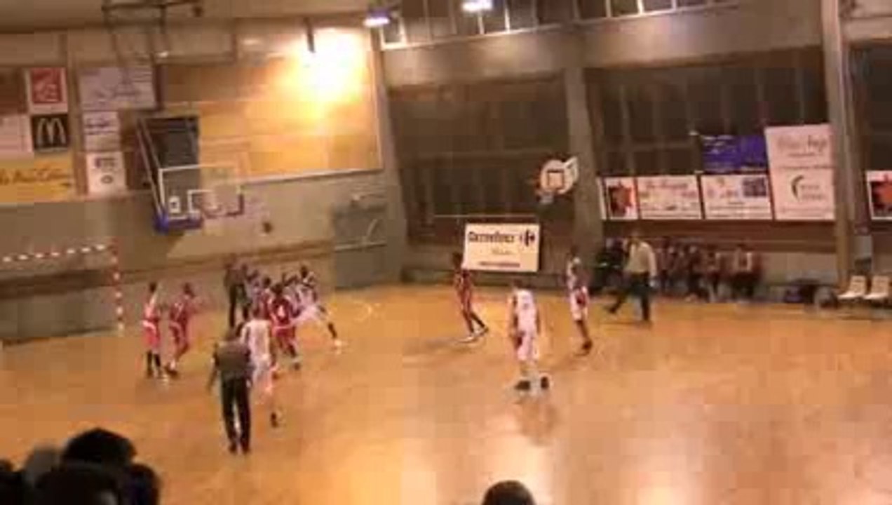 Dunk Didier Eric Tapé