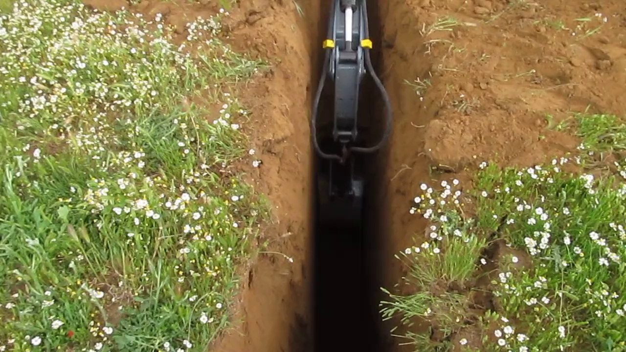 mini kanal kazıcı beko loder