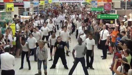 THE TIME-black eyed peas   (flash mob).