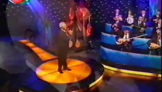 Nuri SESİGÜZELBahçalarda Mor Meni Verem Ettin Sen Beni Dailymotion Video