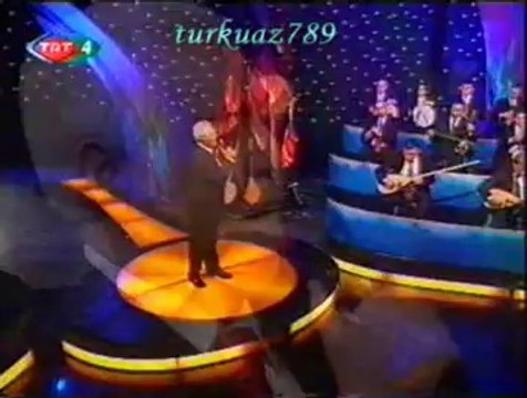 Nuri SESİGÜZEL-Bahçalarda Mor Meni Verem Ettin Sen Beni