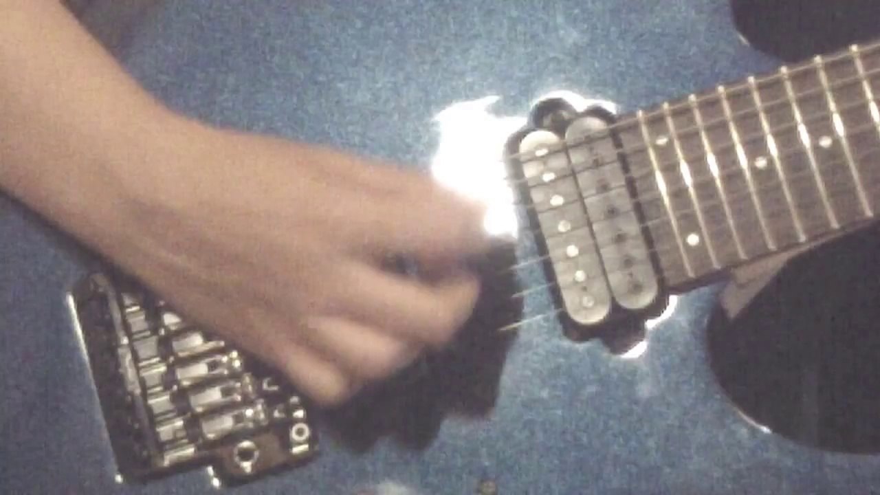 Alternate and Sweep Picking Technique Guitar Lick - Shred Guitar Lesson