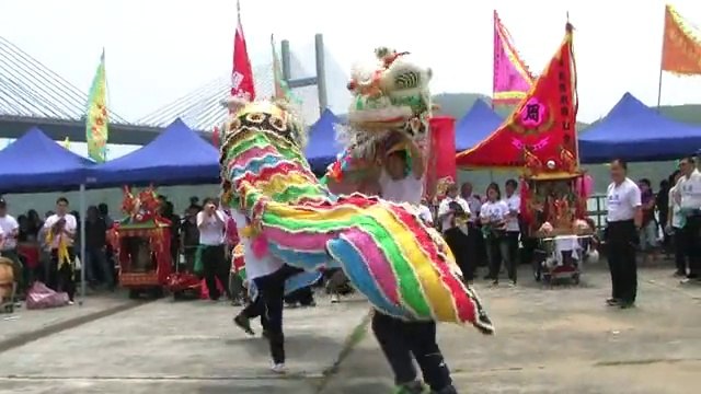 Human Mobile Stage 84B, 2014 Tin Hau Festival, Lion Dance Kung Fu