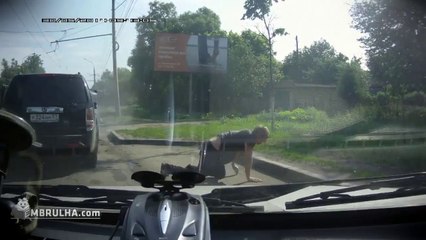 Acidente - EMBRULHA.com