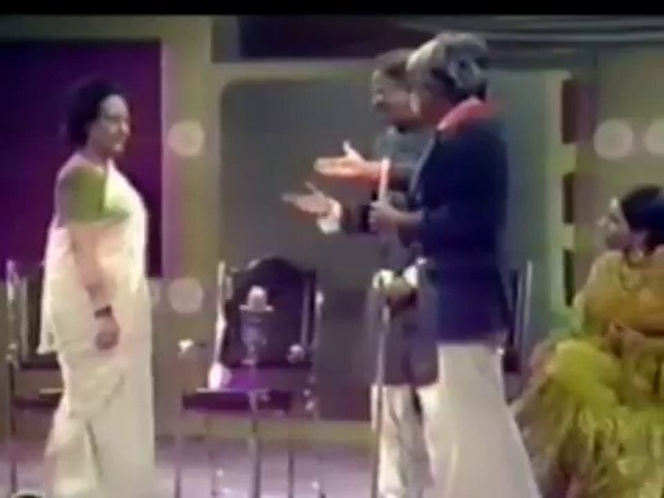 Neelofar Abbasi in Sho Sha