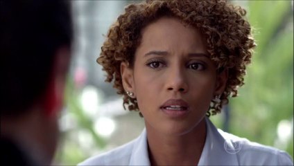 Jonas chama Verônica para escrever seu perfil