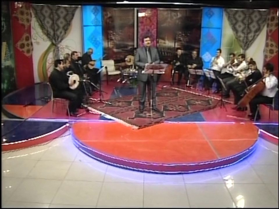 Halil ALTINGÖZ-Bir Kızıl Goncaya Benzer Dudağın