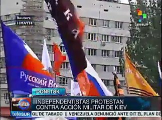 Civiles protestan en Donetsk por los ataques del ejército