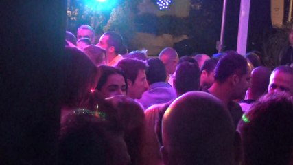 To γλέντι στο Q Lounge (2)