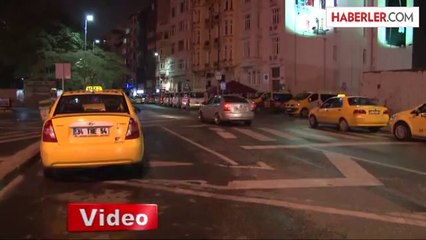 Tải video: Kapatılan Taksim ve Gezi Parkı Açıldı