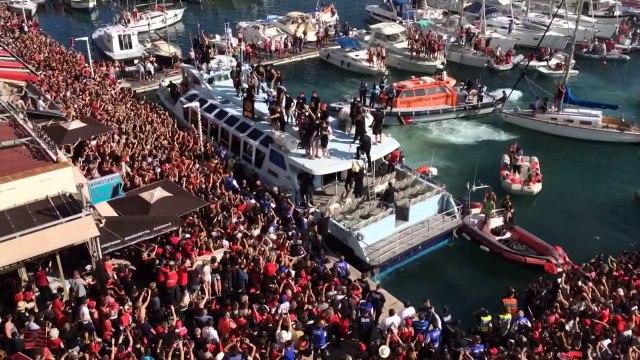 Les joueurs du RCT débarquent à Toulon