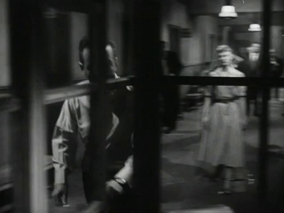 Maigret tend un piège ( 1958 - bande annonce )