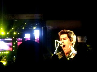 Stereophonics - Pick A Part That's New